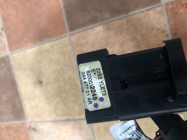 bontott RENAULT LAGUNA II Bal Kormánykapcsoló Irányjelző