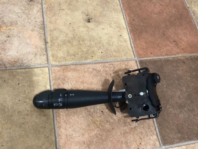 bontott RENAULT LAGUNA II Bal Kormánykapcsoló Irányjelző