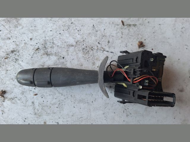 bontott RENAULT LAGUNA II Bal Kormánykapcsoló Irányjelző