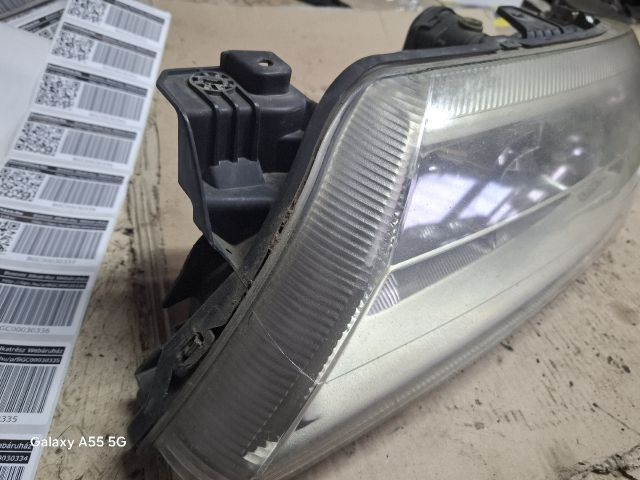 bontott RENAULT LAGUNA II Bal Xenon Fényszóró