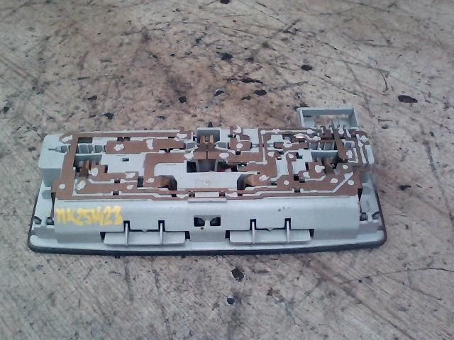 bontott RENAULT LAGUNA II Beltér Világítás Első