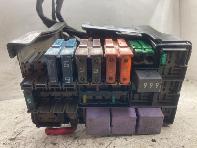 bontott RENAULT LAGUNA II Biztosítéktábla Doboz