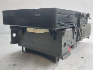 bontott RENAULT LAGUNA II Biztosítéktábla Doboz