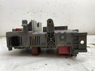 bontott RENAULT LAGUNA II Biztosítéktábla Utastér