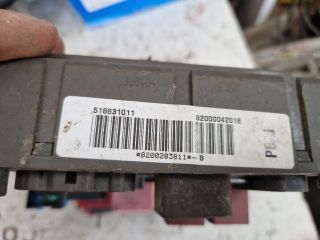 bontott RENAULT LAGUNA II Biztosítéktábla Utastér