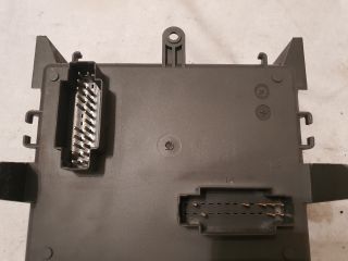 bontott RENAULT LAGUNA II Biztosítéktábla Utastér