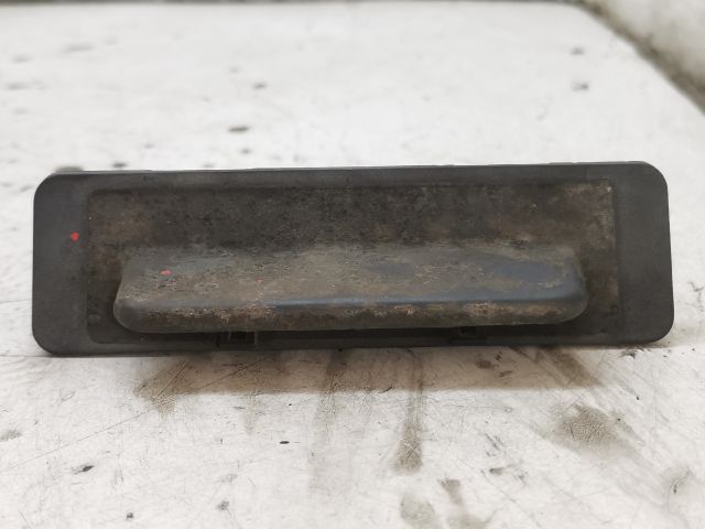 bontott RENAULT LAGUNA II Csomagtér Nyitó Kar / Gomb