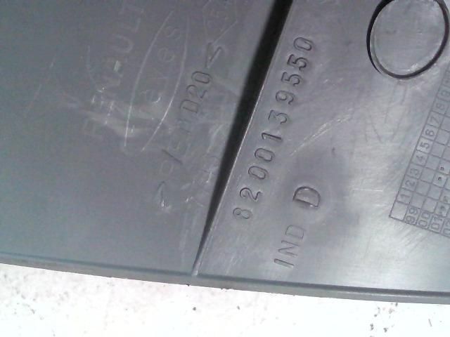 bontott RENAULT LAGUNA II Csomagtérajtó Burkolat Alsó