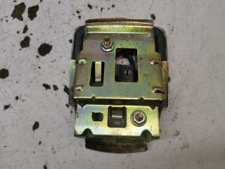 bontott RENAULT LAGUNA II Csomagtérajtó Kapcsoló