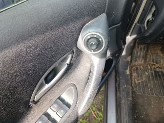 bontott RENAULT LAGUNA II Csomagtérajtó Kapcsoló