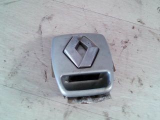 bontott RENAULT LAGUNA II Csomagtérajtó Kilincs