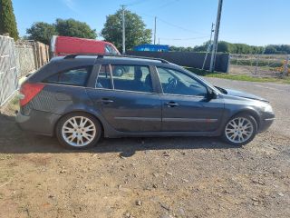 bontott RENAULT LAGUNA II Csomagtérajtó (Részeivel)