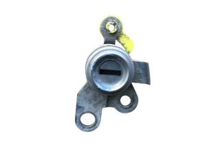 bontott RENAULT LAGUNA II Csomagtérajtó Zárbetét