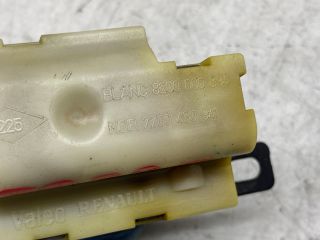 bontott RENAULT LAGUNA II Csomagtérajtó Zárszerkezet