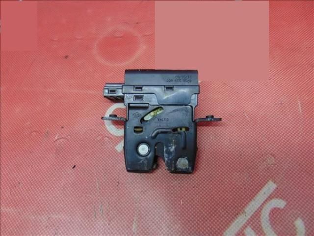 bontott RENAULT LAGUNA II Csomagtérajtó Zárszerkezet