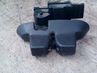 bontott RENAULT LAGUNA II Csomagtérajtó Zárszerkezet