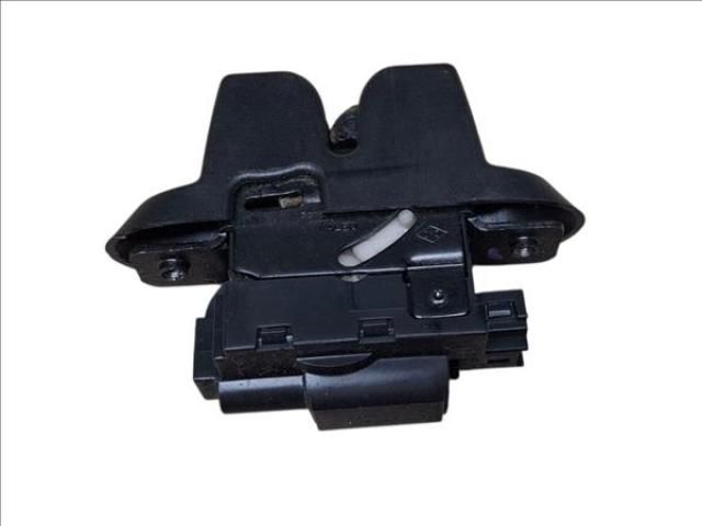 bontott RENAULT LAGUNA II Csomagtérajtó Zárszerkezet