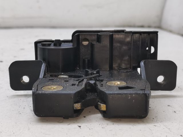 bontott RENAULT LAGUNA II Csomagtérajtó Zárszerkezet