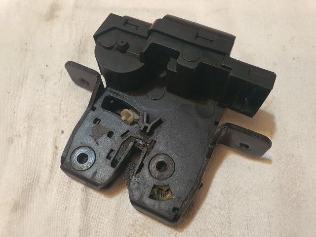 bontott RENAULT LAGUNA II Csomagtérajtó Zárszerkezet