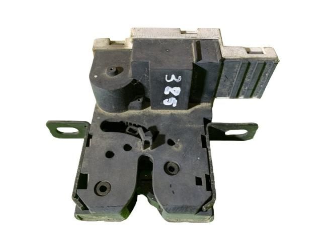 bontott RENAULT LAGUNA II Csomagtérajtó Zárszerkezet