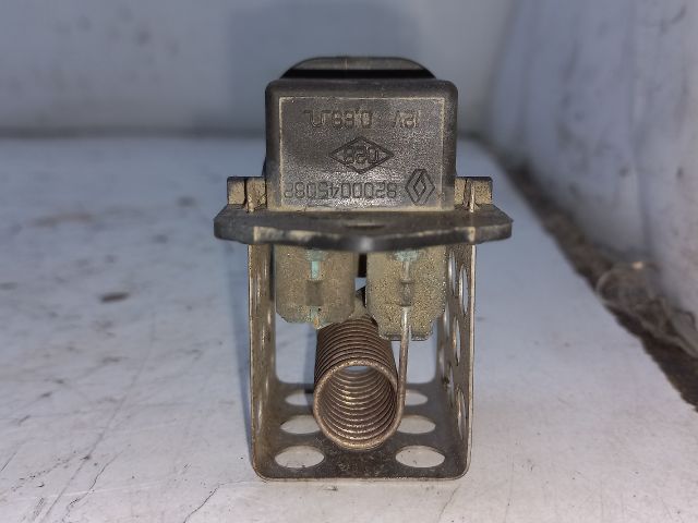 bontott RENAULT LAGUNA II Előtét Ellenállás Hűtőventilátor