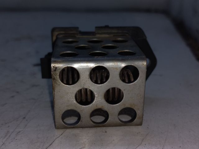 bontott RENAULT LAGUNA II Előtét Ellenállás Hűtőventilátor