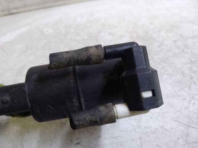 bontott RENAULT LAGUNA II Első Ablakmosó Szivattyú