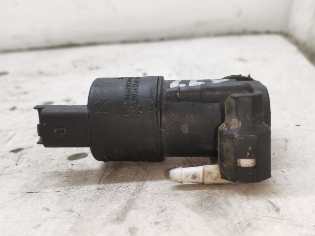 bontott RENAULT LAGUNA II Első Ablakmosó Szivattyú