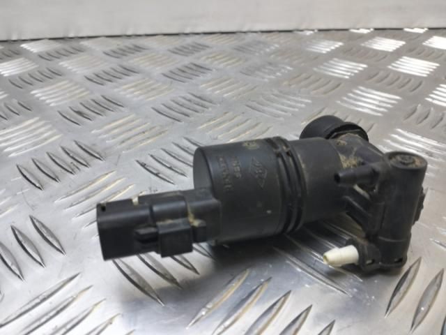 bontott RENAULT LAGUNA II Első Ablakmosó Szivattyú