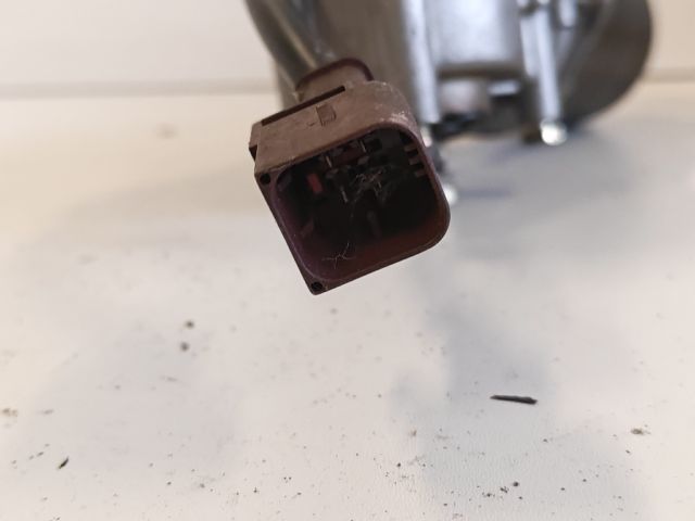 bontott RENAULT LAGUNA II Első Ablaktörlő Motor