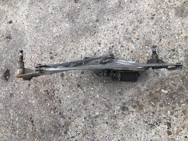 bontott RENAULT LAGUNA II Első Ablaktörlő Szerkezet Motorral