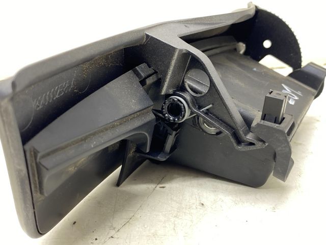 bontott RENAULT LAGUNA II Első Hamutartó