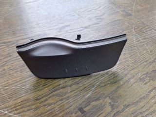 bontott RENAULT LAGUNA II Első Hamutartó