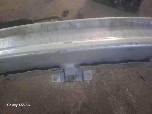 bontott RENAULT LAGUNA II Első Lökhárító Merevítő (Fém)