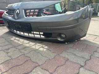bontott RENAULT LAGUNA II Első Lökhárító (Részeivel)