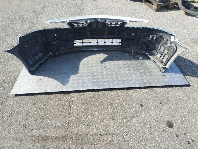 bontott RENAULT LAGUNA II Első Lökhárító (Részeivel)