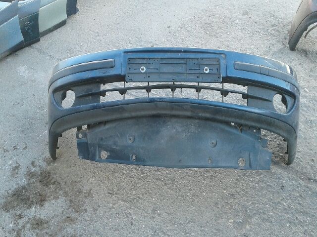 bontott RENAULT LAGUNA II Első Lökhárító (Üresen)
