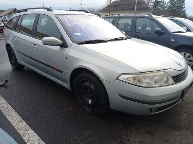 bontott RENAULT LAGUNA II Első Lökhárító (Üresen)