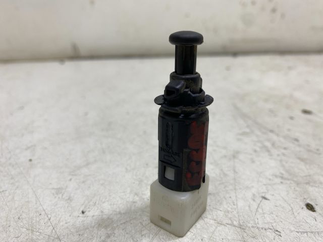 bontott RENAULT LAGUNA II Fék Pedál Kapcsoló