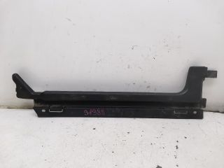 bontott RENAULT LAGUNA II Felső Hűtőburkolat