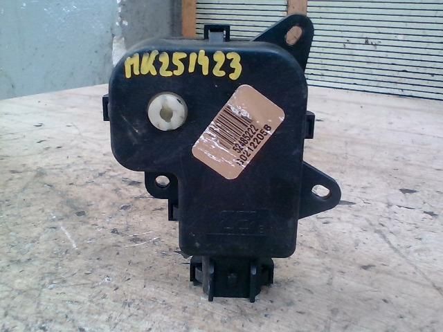 bontott RENAULT LAGUNA II Fűtés Állító Motor