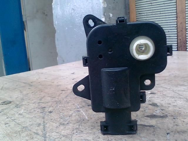 bontott RENAULT LAGUNA II Fűtés Állító Motor