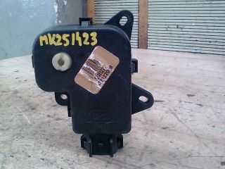 bontott RENAULT LAGUNA II Fűtés Állító Motor