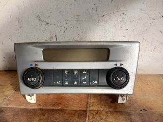 bontott RENAULT LAGUNA II Fűtéskapcsoló (digit klímás)