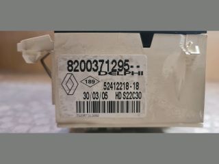 bontott RENAULT LAGUNA II Fűtéskapcsoló (digit klímás)