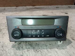 bontott RENAULT LAGUNA II Fűtéskapcsoló (digit klímás)