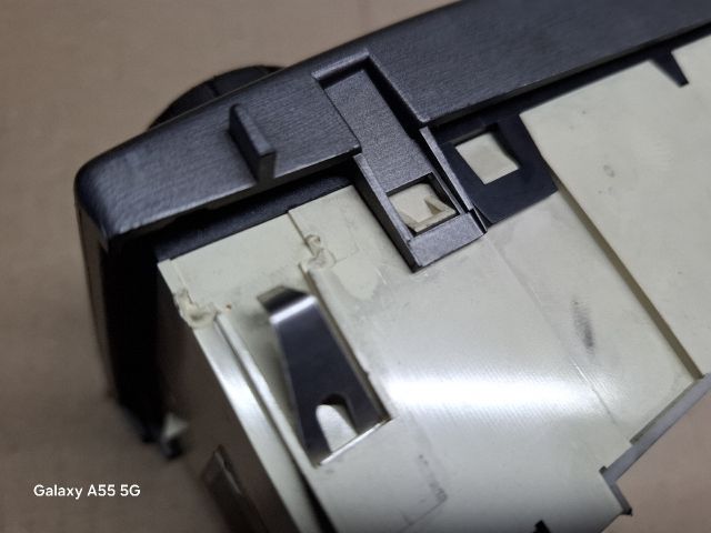 bontott RENAULT LAGUNA II Fűtéskapcsoló (digit klímás)