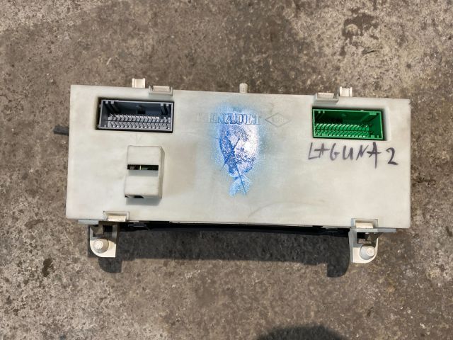 bontott RENAULT LAGUNA II Fűtéskapcsoló (digit klímás)