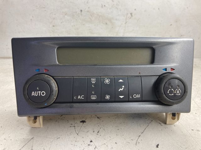 bontott RENAULT LAGUNA II Fűtéskapcsoló (digit klímás)