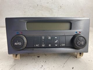 bontott RENAULT LAGUNA II Fűtéskapcsoló (digit klímás)